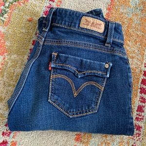 Levi’s Women’s 529 Curvy Straight Jeans Size 27